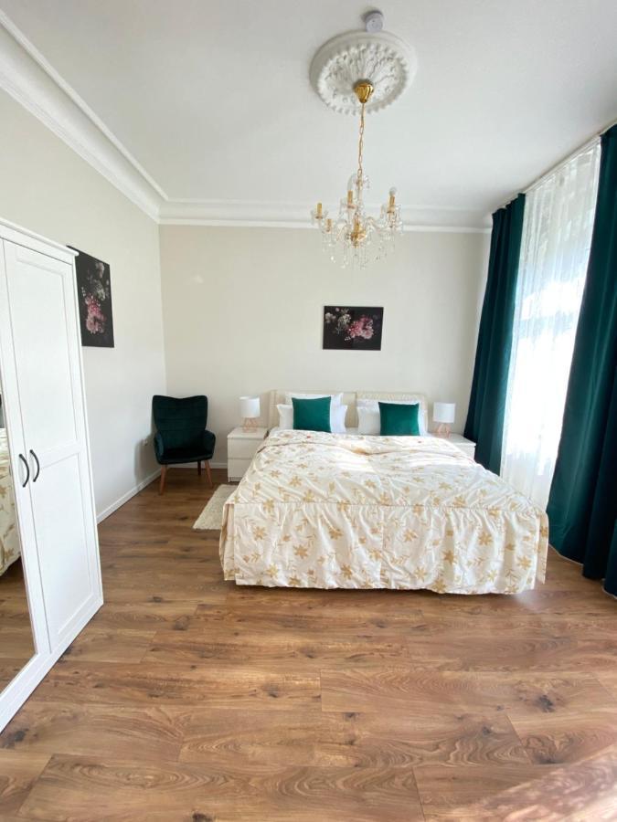Villa Rheinblick Камп-Борнхофен Екстериор снимка