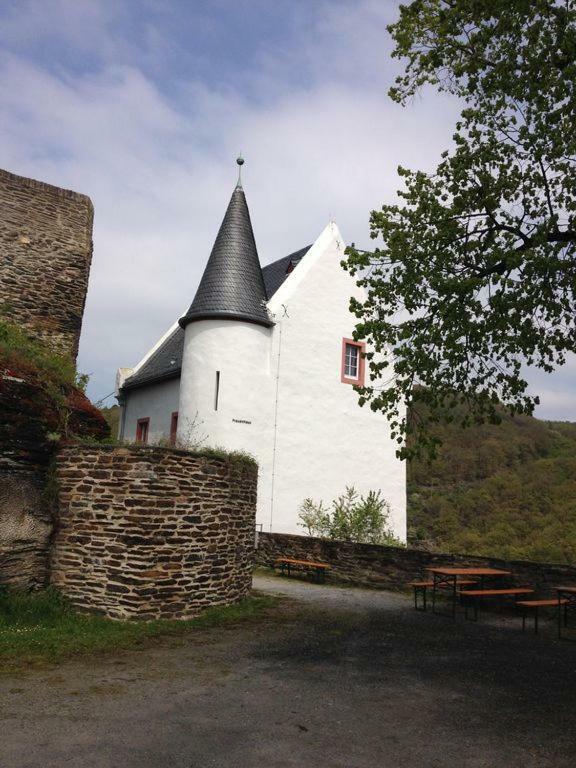 Villa Rheinblick Камп-Борнхофен Екстериор снимка